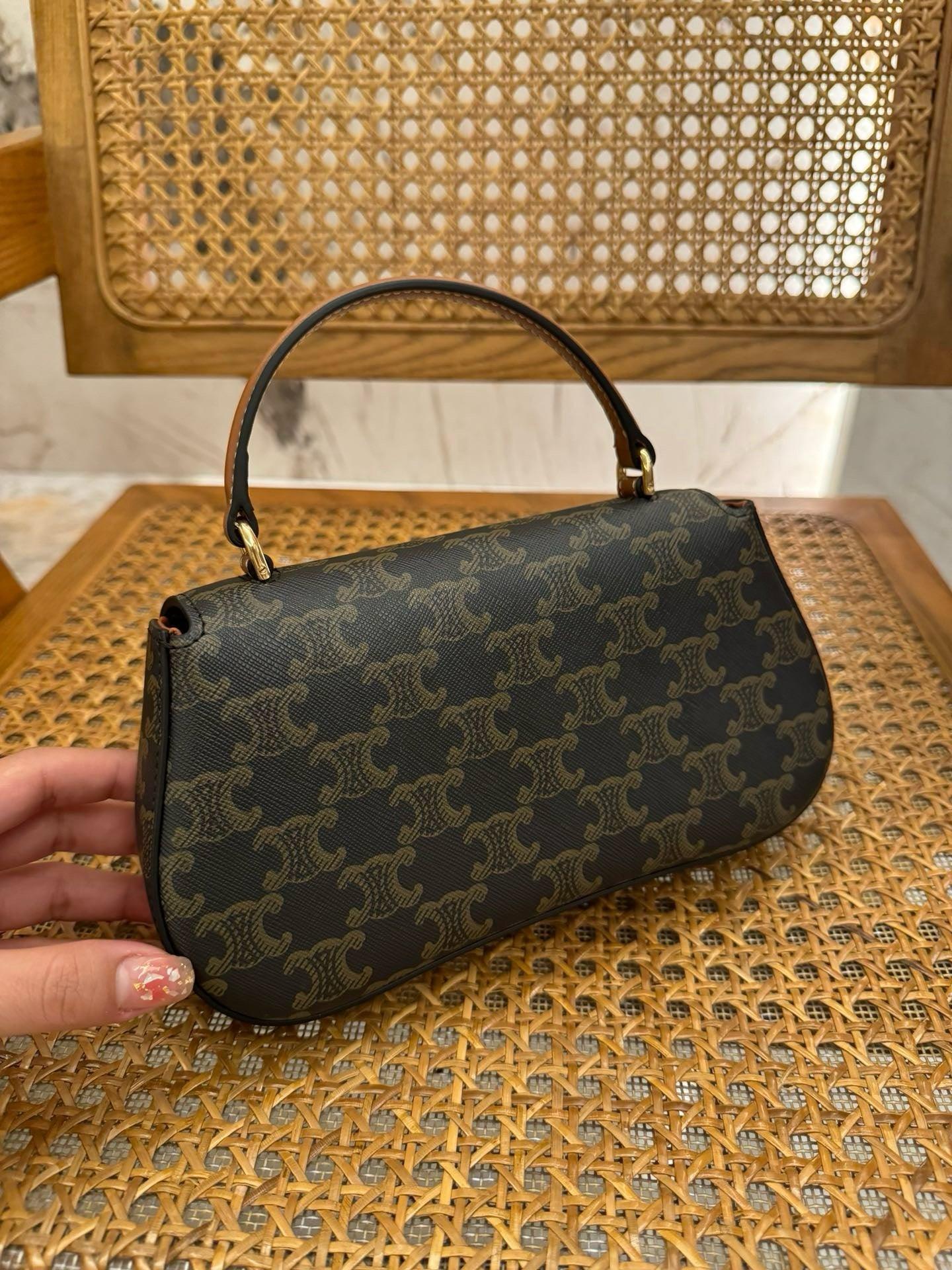 Celine Triomphe Claude Monogram Kanvas Çanta