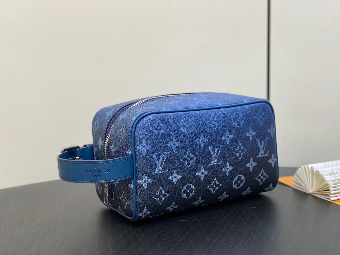 Louis Vuitton Dopp Kiti MS