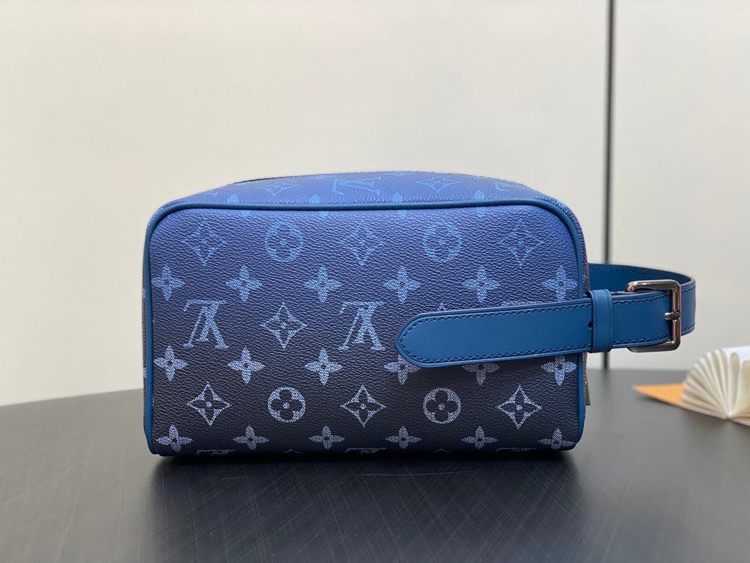 Louis Vuitton Dopp Kiti MS