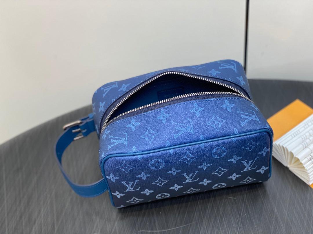 Louis Vuitton Dopp Kiti MS