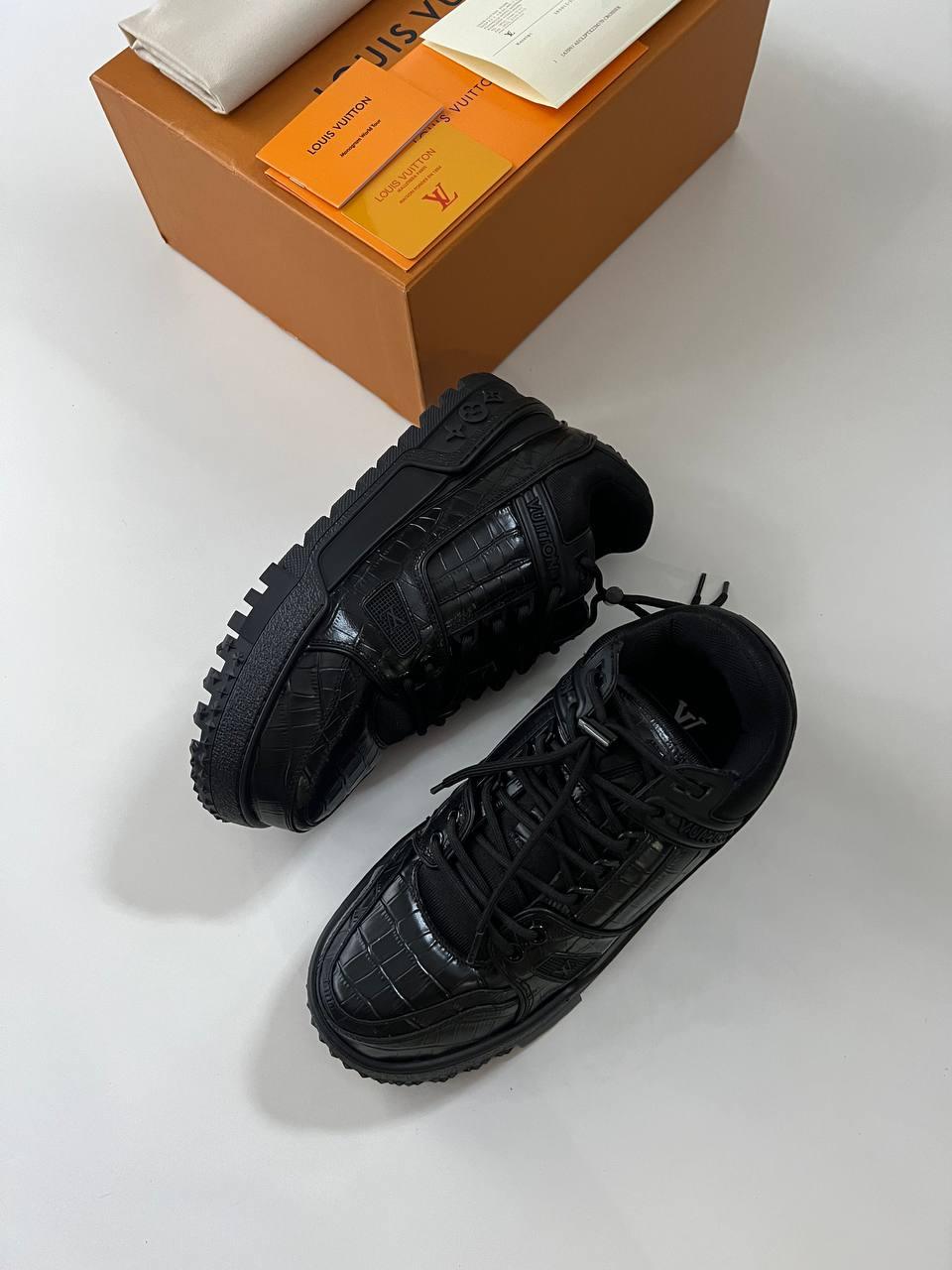 Louis Vuitton 24 Sneaker