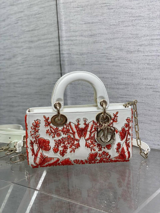 Dior Lady D-Joy Kuzu Derisi Çanta Motif Sınırlı Sayıda Üretim