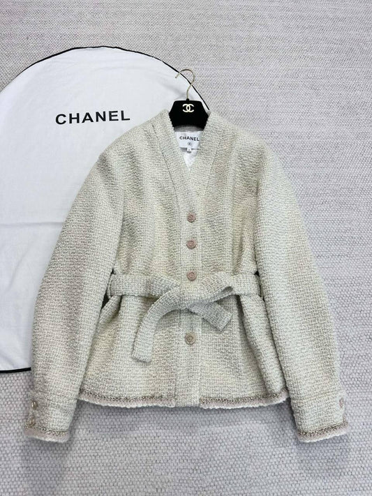 Chanel 2025 Kış 24K, NWT Kaşmir Tüvit Ekru Ceket Blazer W/ Kemerli, MSRP