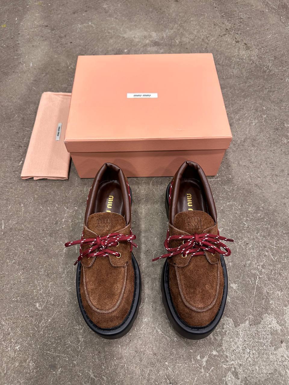 Miu Miu Süet Loafer