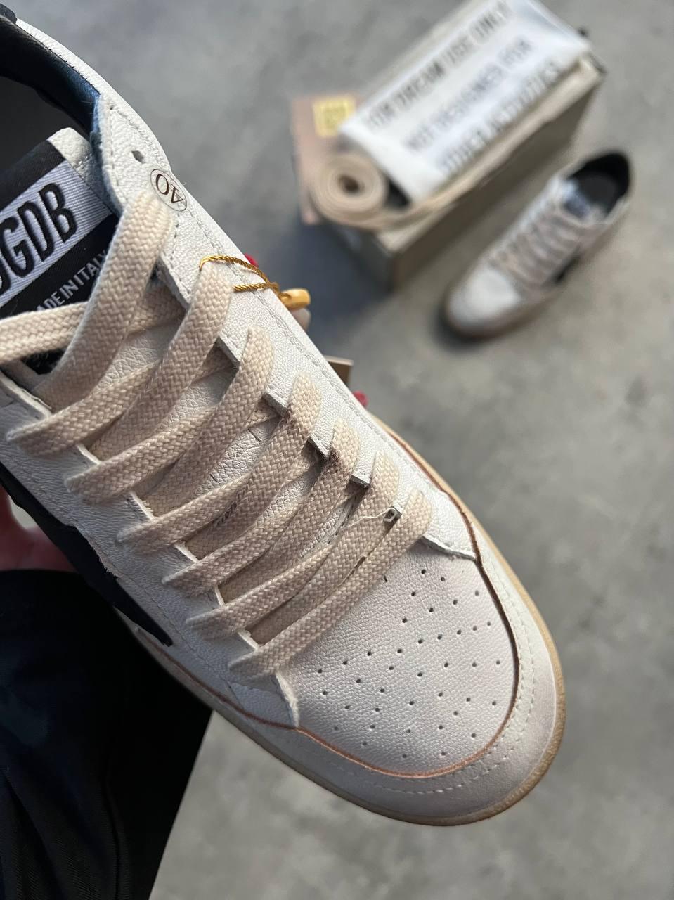 Golden Goose Sneakers - Glimmer of Luxury