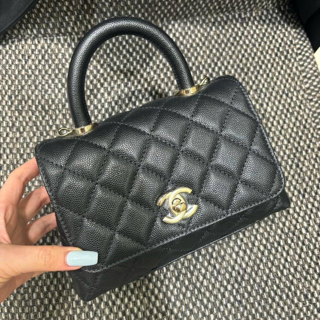 Chanel Küçük 24cm Coco Saplı Kapak Siyah Havyar LGHW