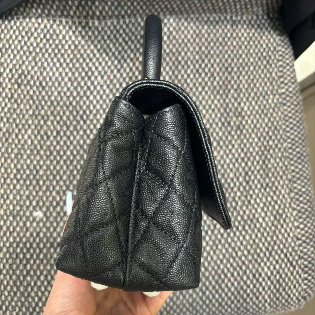 Chanel Küçük 24cm Coco Saplı Kapak Siyah Havyar LGHW