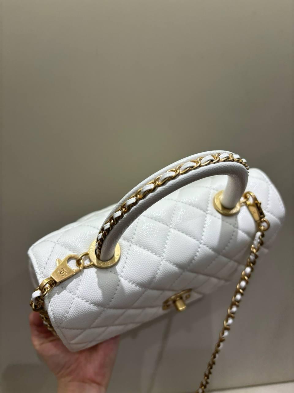 Chanel Küçük 24cm Coco Saplı Kapak Beyaz Havyar Deri Çanta