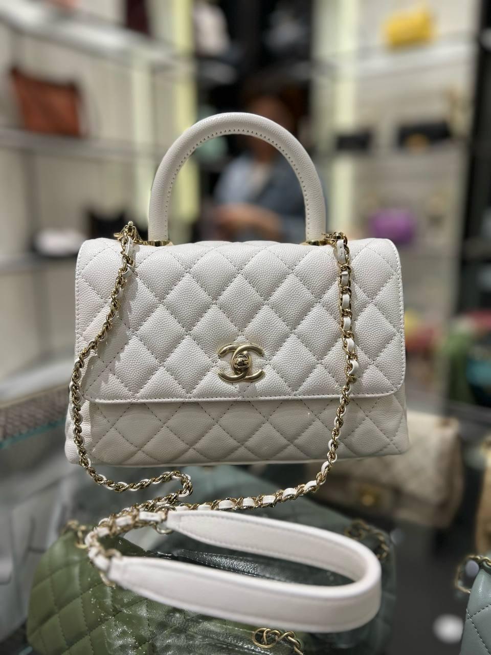 Chanel Küçük 24cm Coco Saplı Kapak Beyaz Havyar Deri Çanta