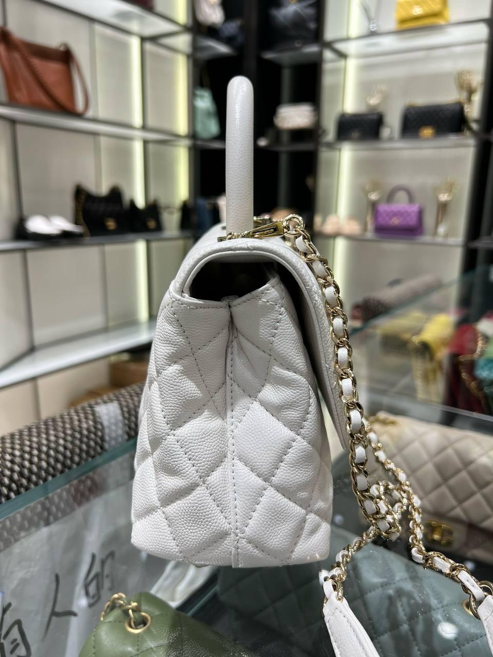 Chanel Küçük 24cm Coco Saplı Kapak Beyaz Havyar Deri Çanta