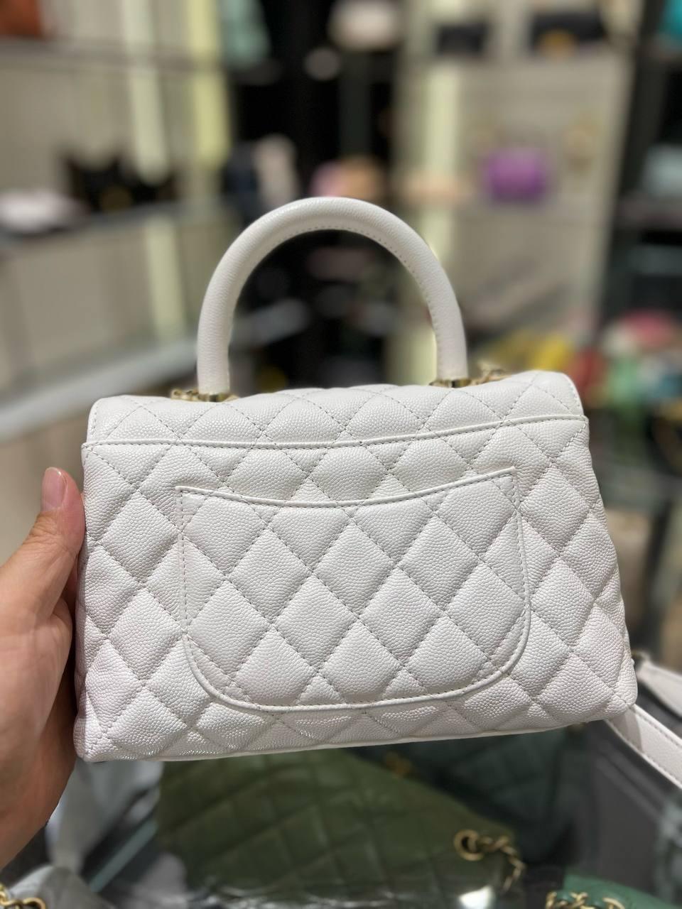 Chanel Küçük 24cm Coco Saplı Kapak Beyaz Havyar Deri Çanta