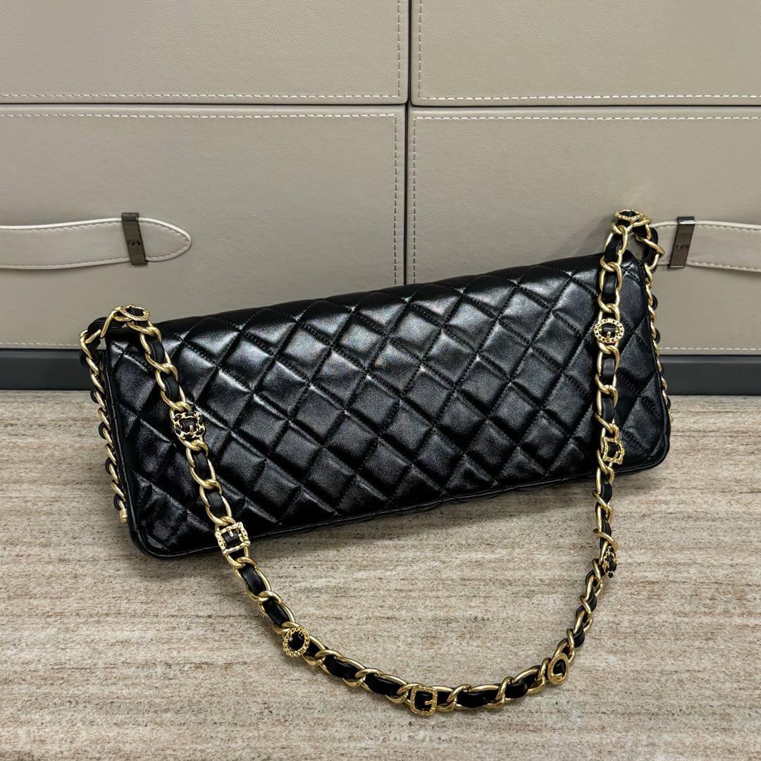 Chanel Maksi Clutch