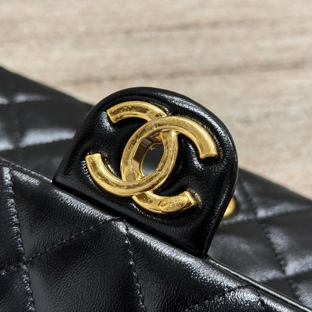 Chanel Maksi Clutch