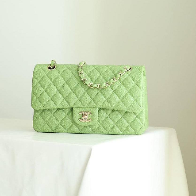 Chanel Orta Mint Yeşili Havyar