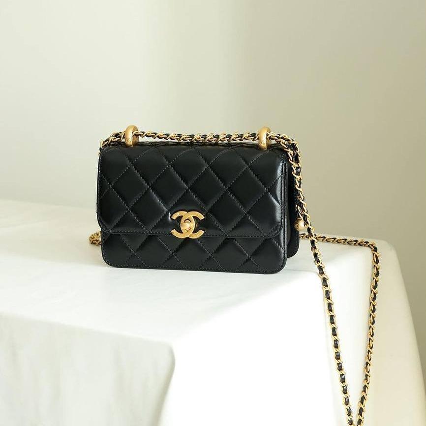 Chanel Mini Double Pearl Crush 19cm in Black Calfskin Ghw