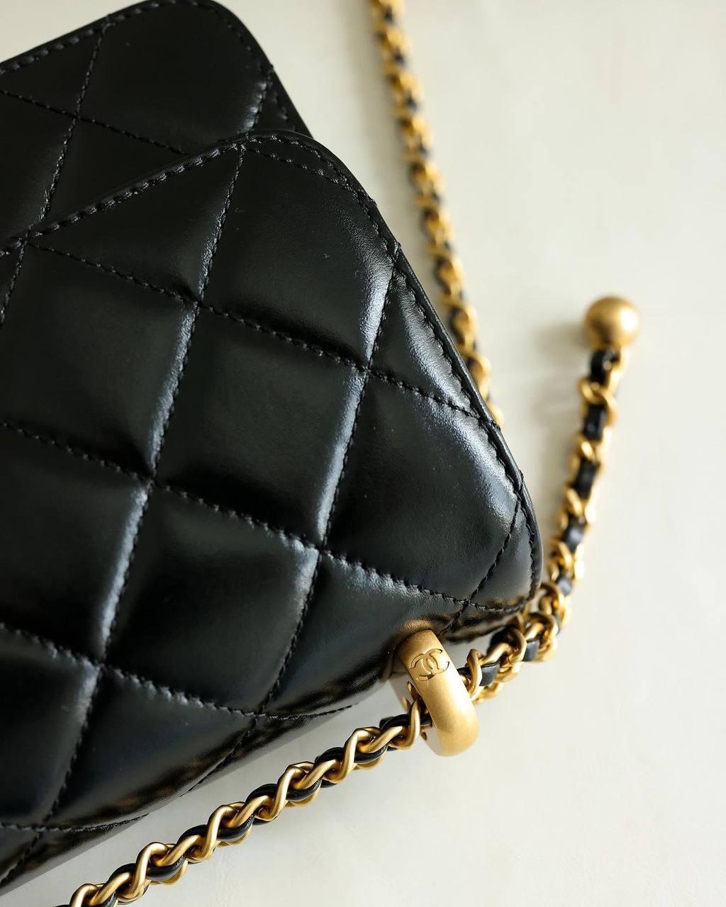 Chanel Mini Double Pearl Crush 19cm in Black Calfskin Ghw