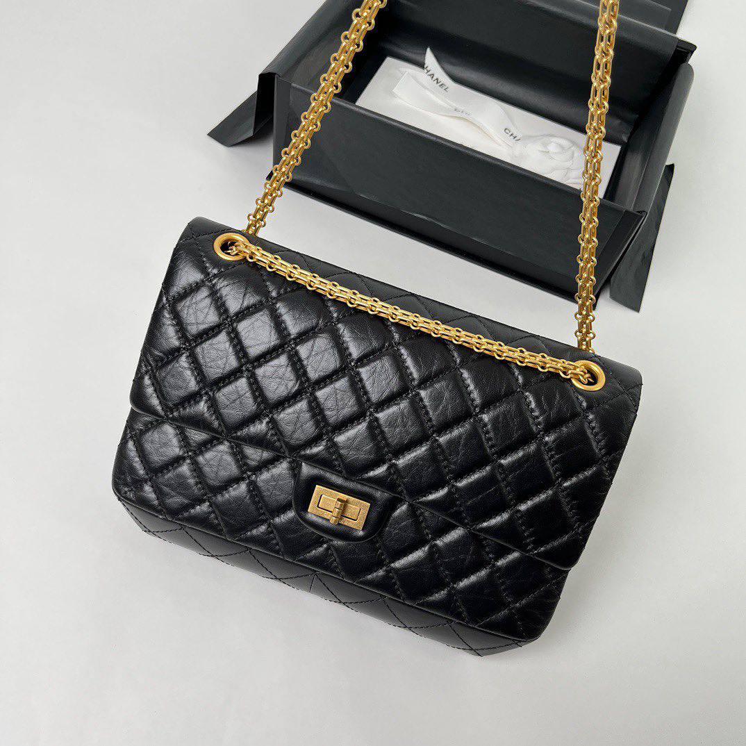 Chanel 2.55 Handbag