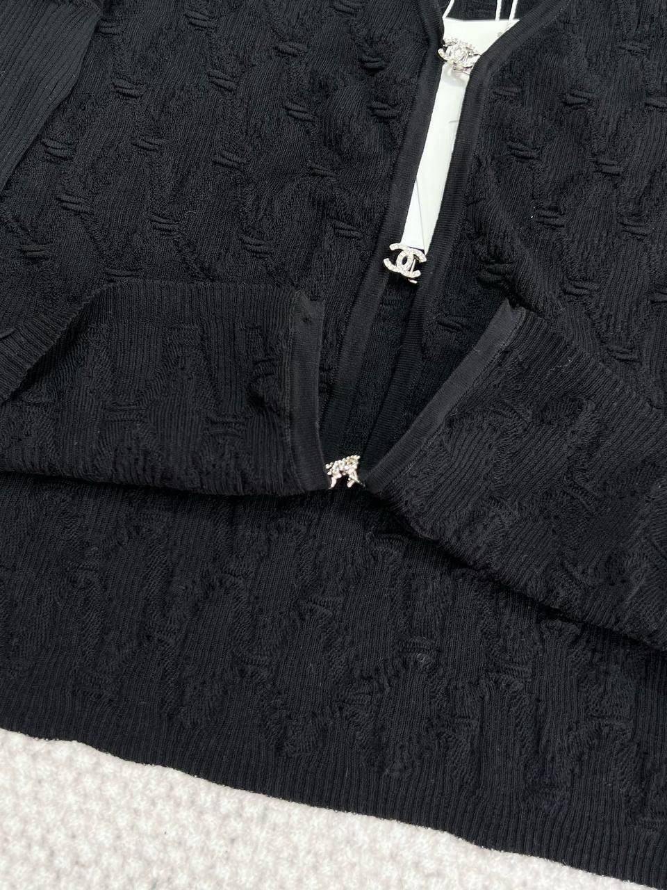 Chanel Cashmere