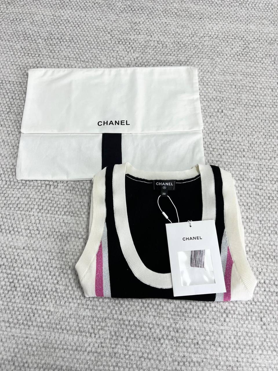 chanel wool vest