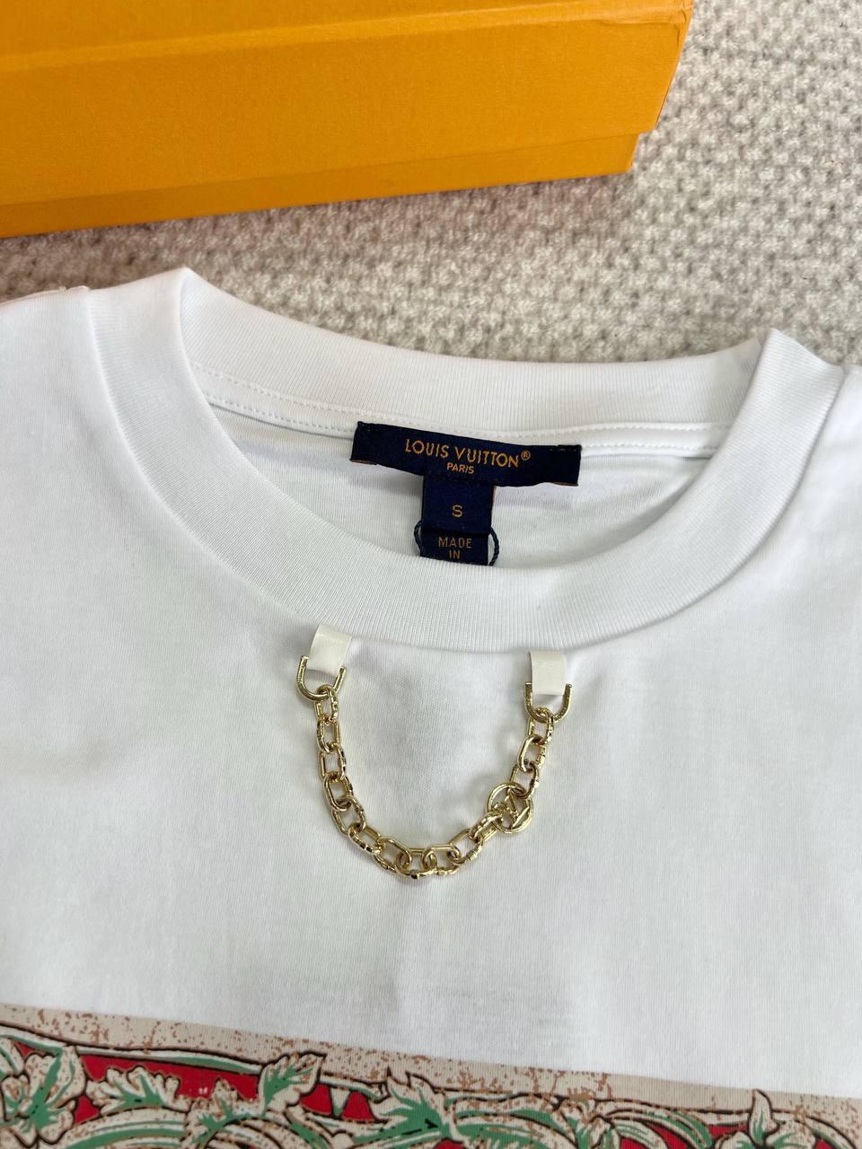 Lv T-shirt