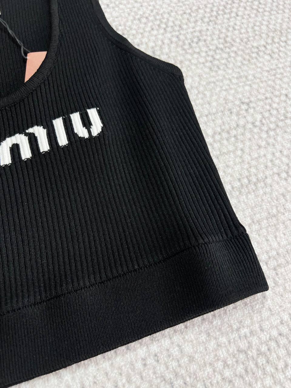 Miu Miu 24 Crop