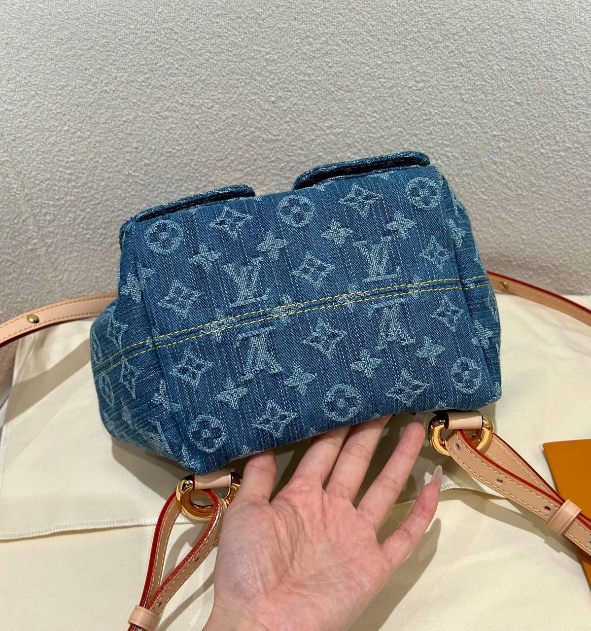 Louis Vuitton Remix Hills Pochette