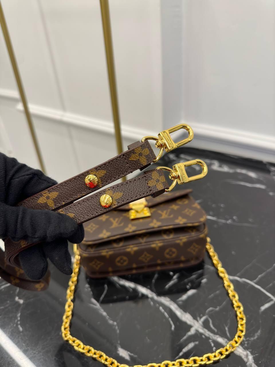 Louis Vuitton Pochette Métis Doğu Batı