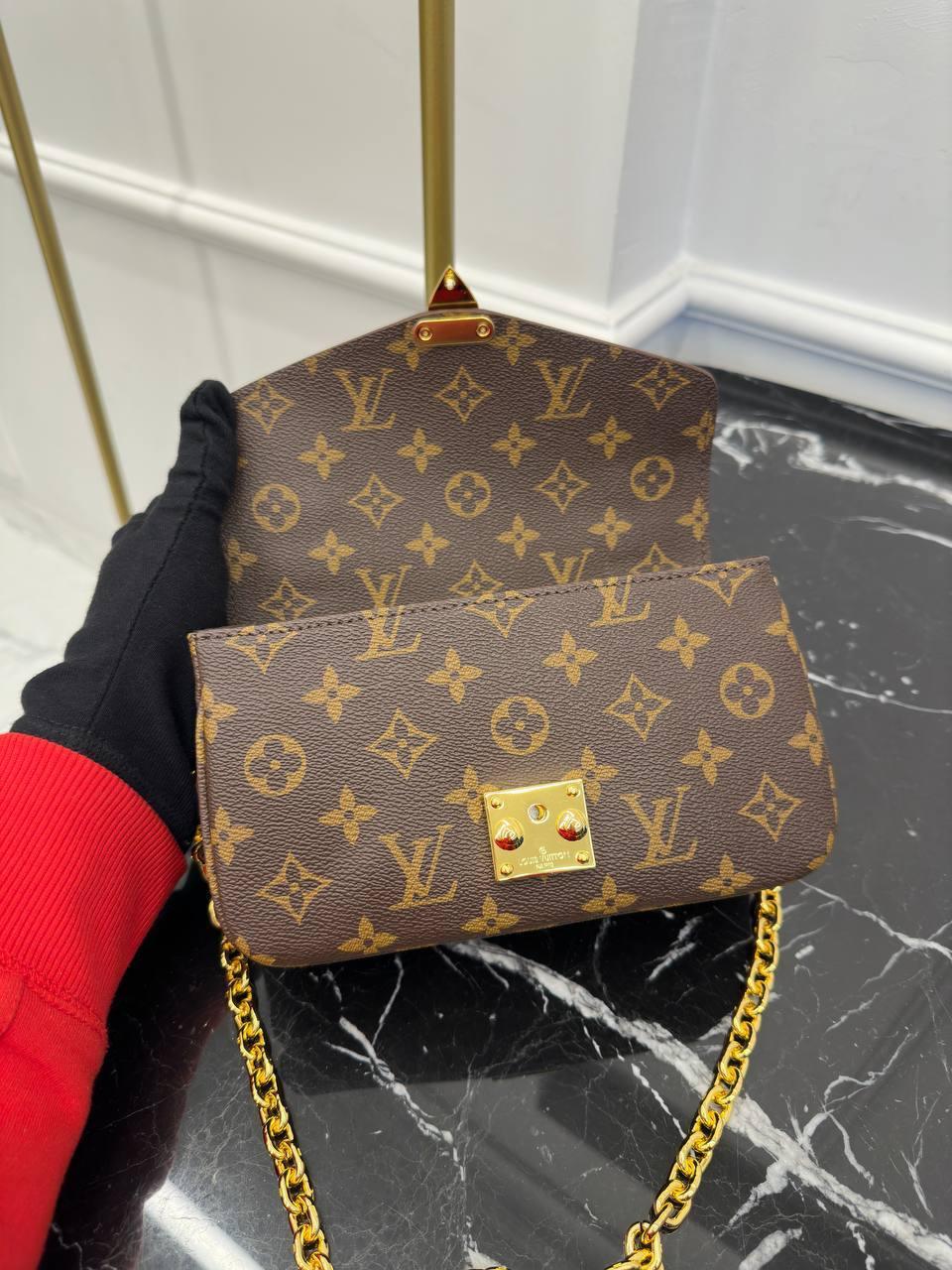 Louis Vuitton Pochette Métis Doğu Batı