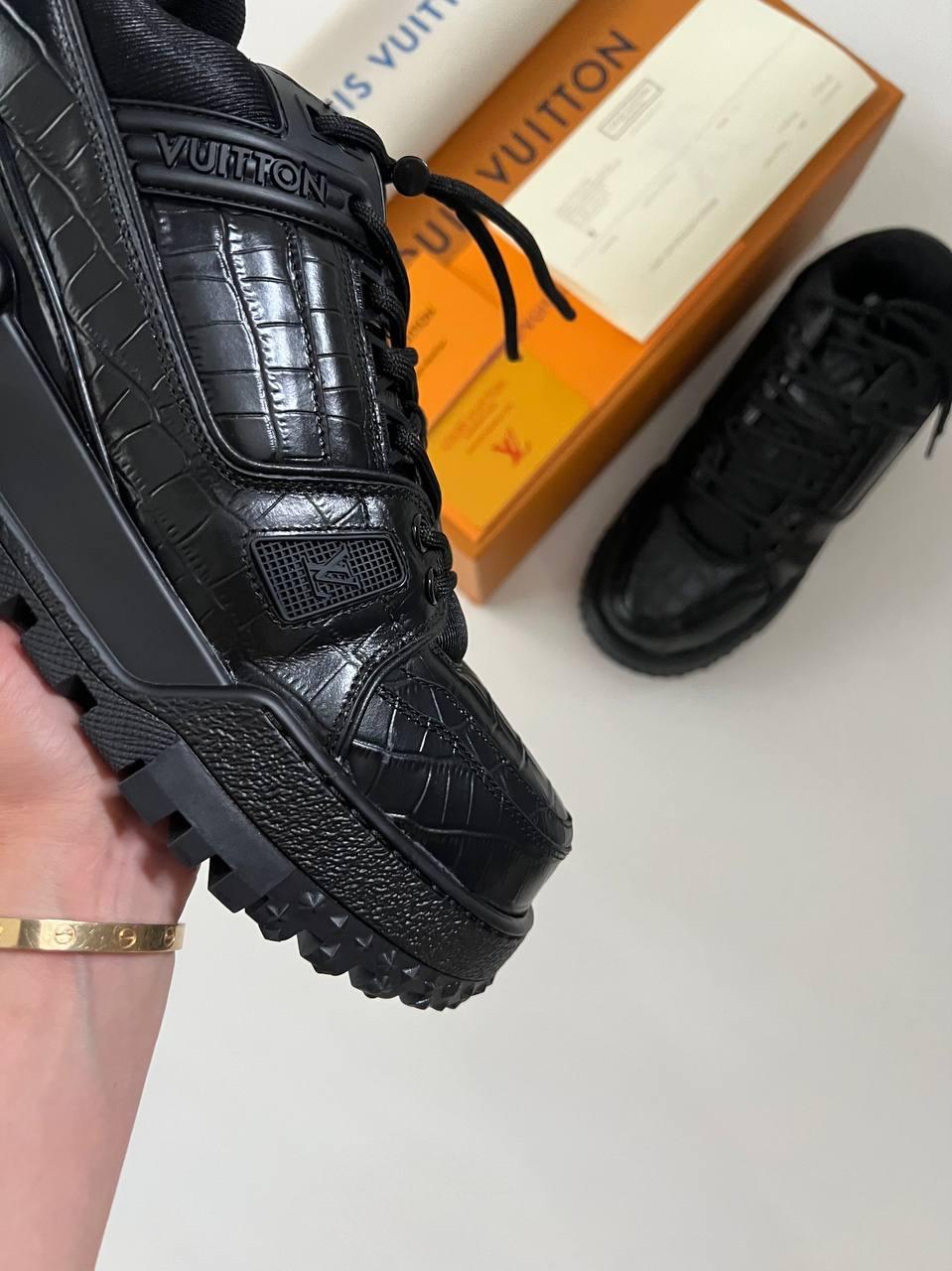 Louis Vuitton 24 Sneaker