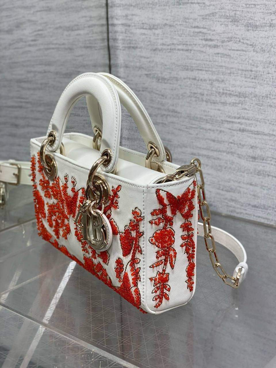 Dior Lady D-Joy Kuzu Derisi Çanta Motif Sınırlı Sayıda Üretim