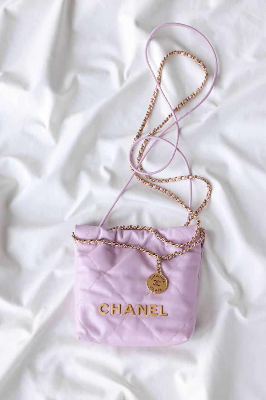 Chanel 22 Mini Çanta