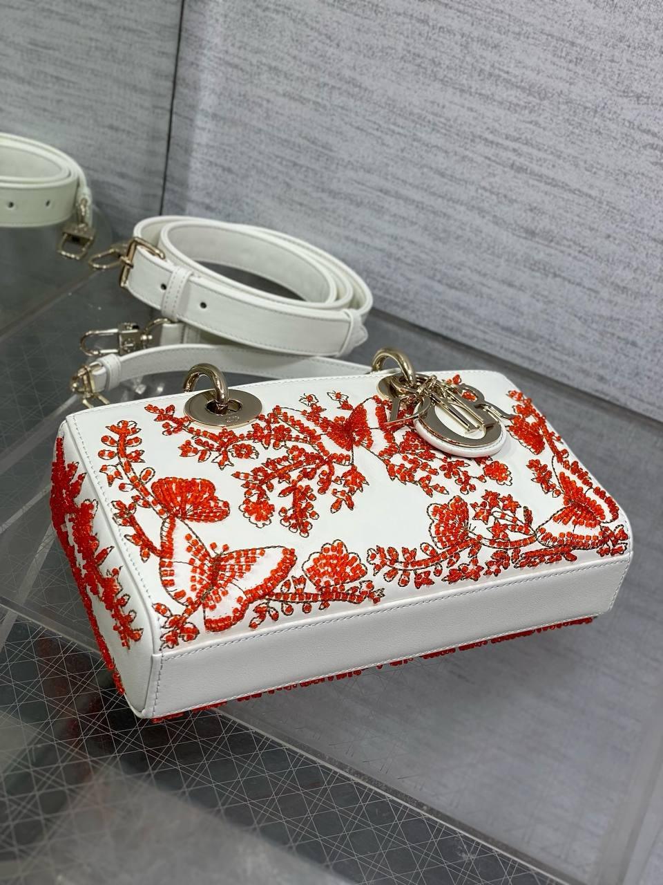 Dior Lady D-Joy Kuzu Derisi Çanta Motif Sınırlı Sayıda Üretim